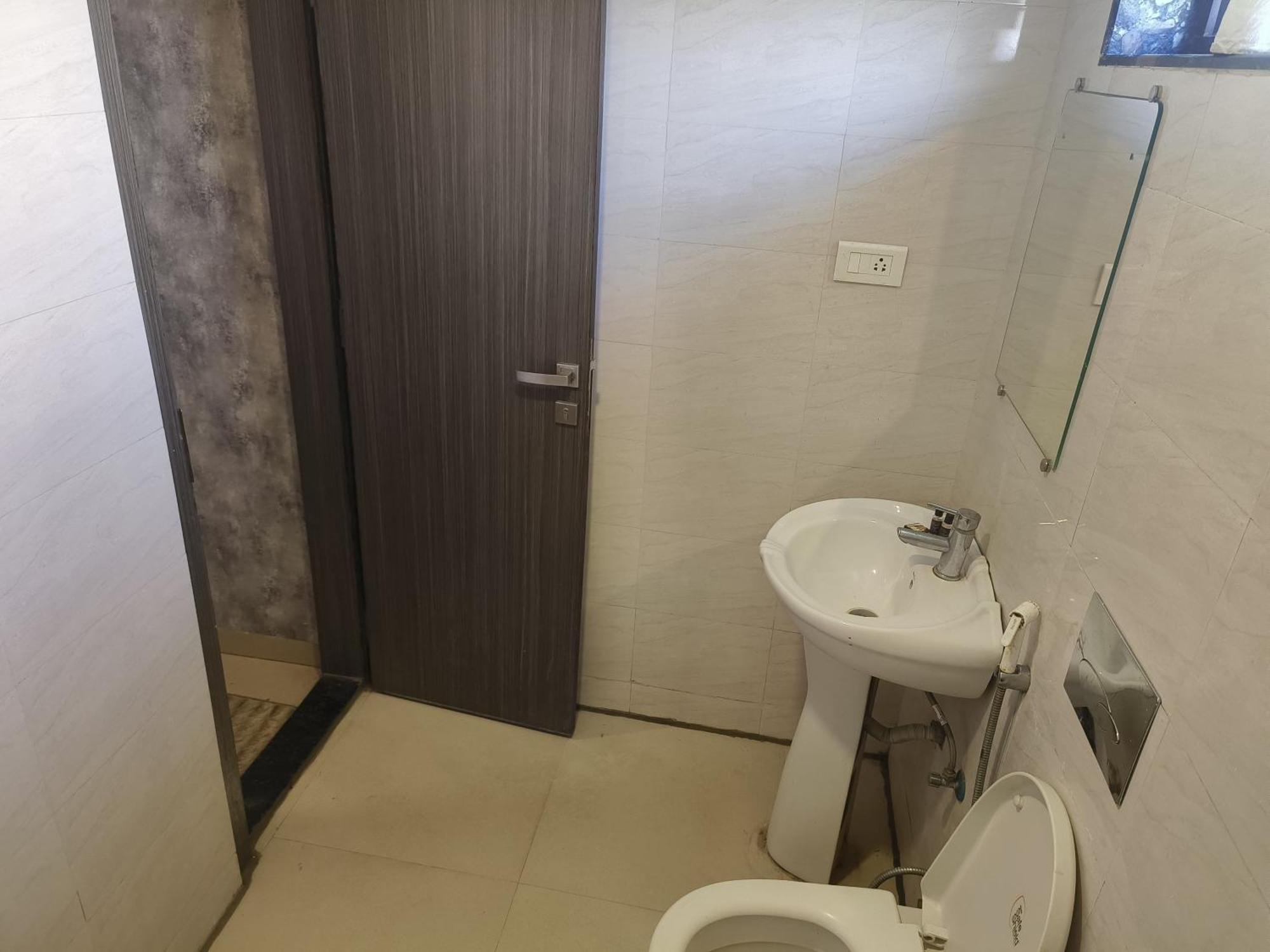 Hotel Royal Retreat Sambalpur Zewnętrze zdjęcie